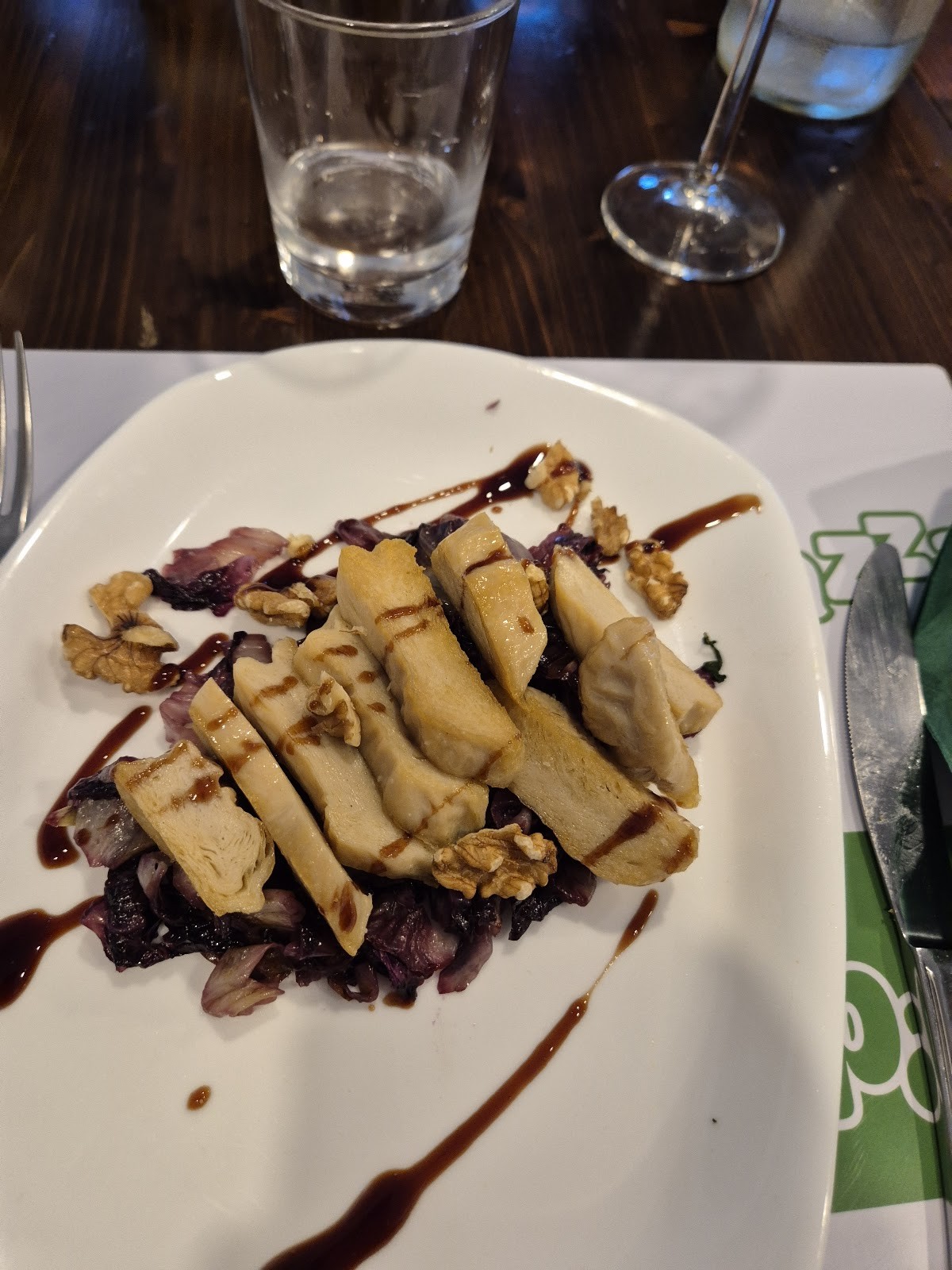La Puntarella Pazza: food & drinks