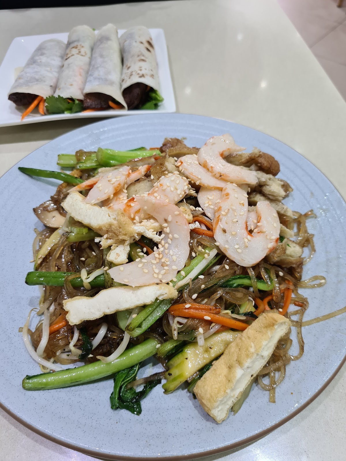 Loving Hut: food & drinks
