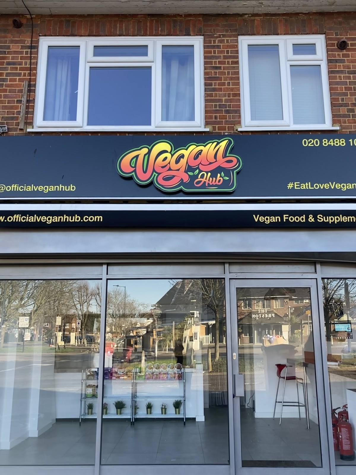 Vegan Hub: the place