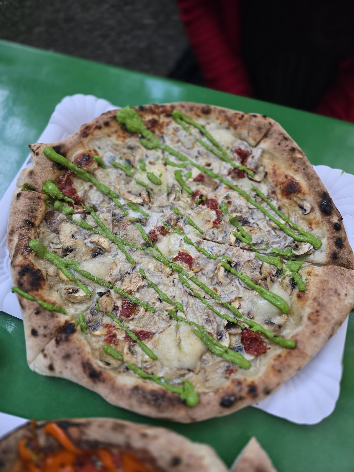 Planty Pizza: food & drinks