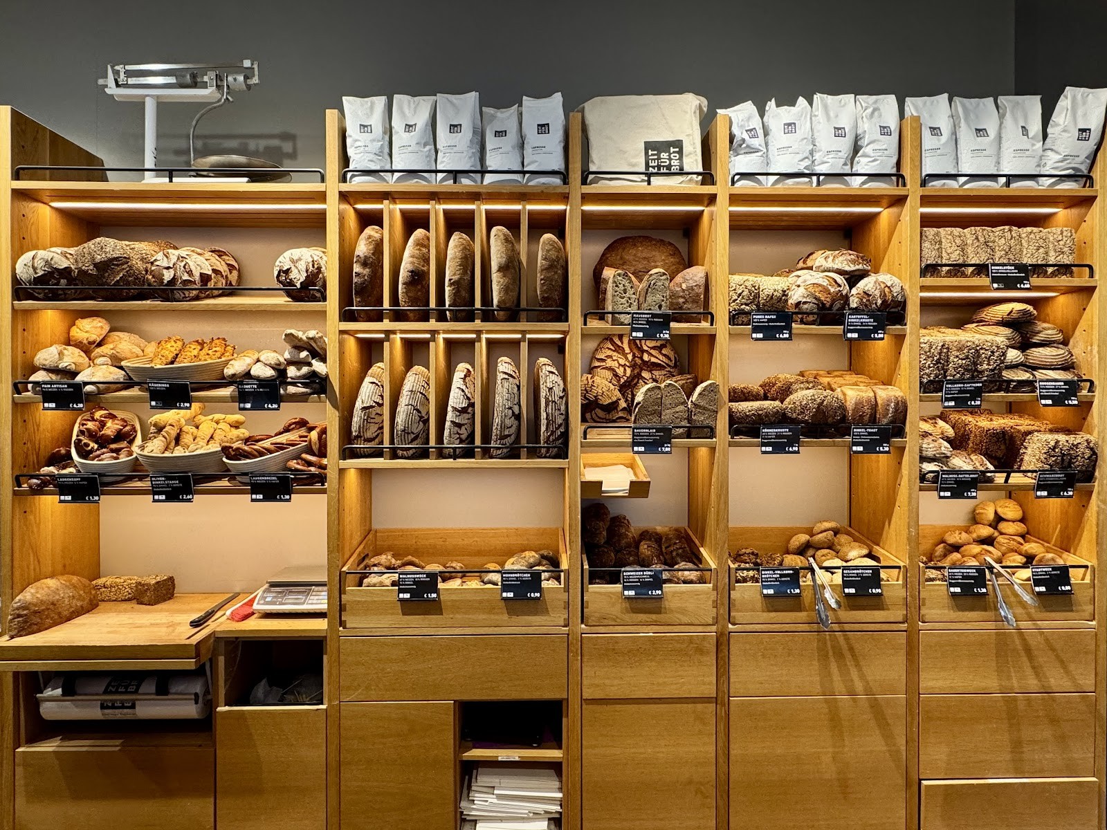 ZEIT FÜR BROT: the place