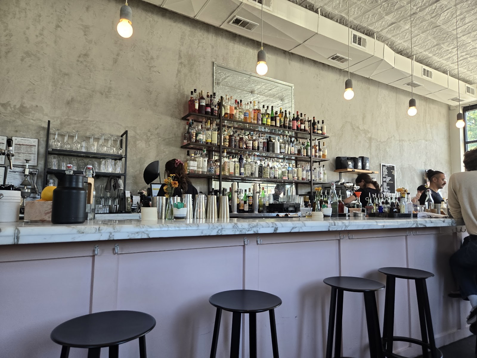 Cafe Roze: the place