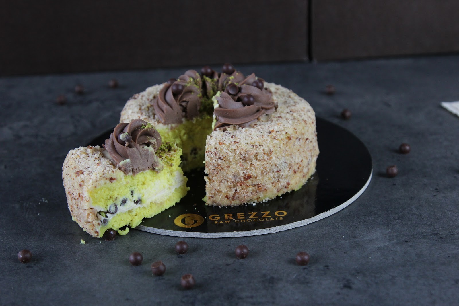 Grezzo Raw Chocolate - Piazza Euclide: food & drinks