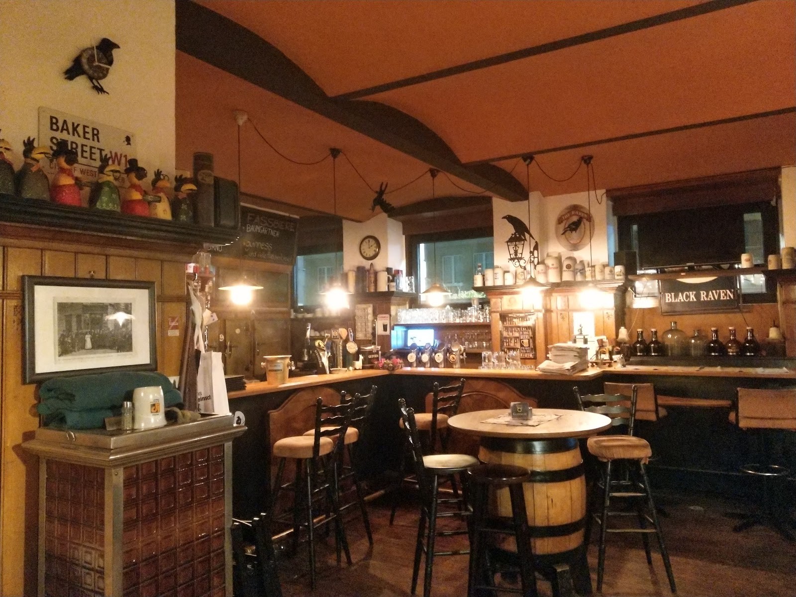 Schwarzer Rabe: the place
