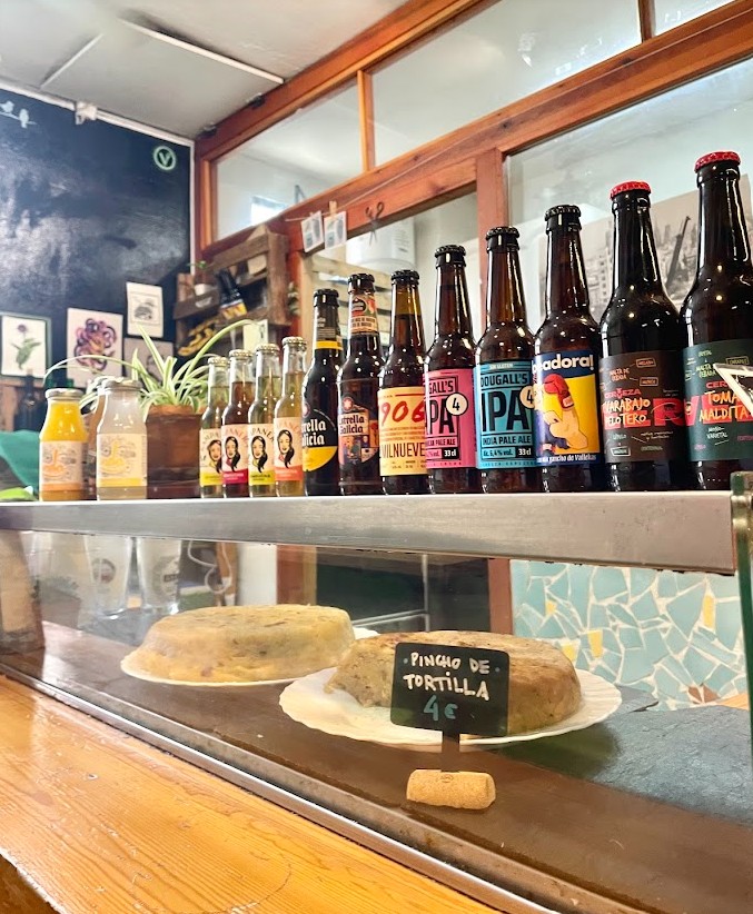 LA ALPARGATA bar vegano: the place