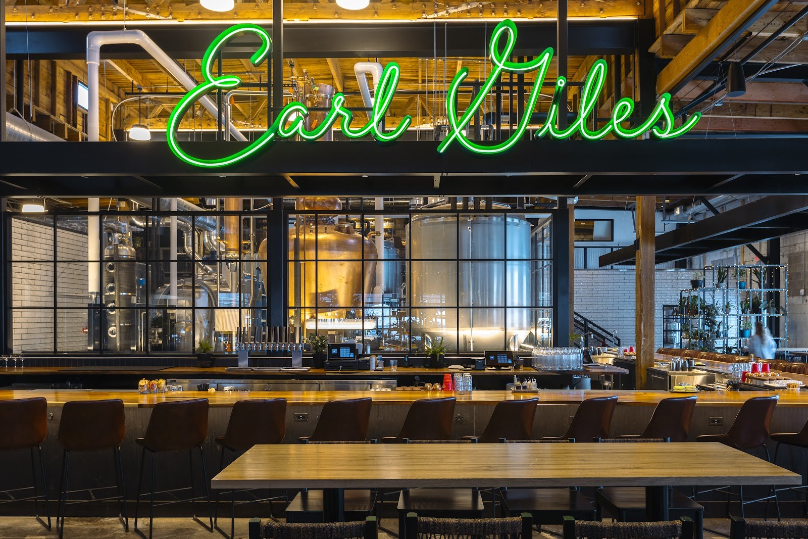 Earl Giles Restaurant and Distillery: the place