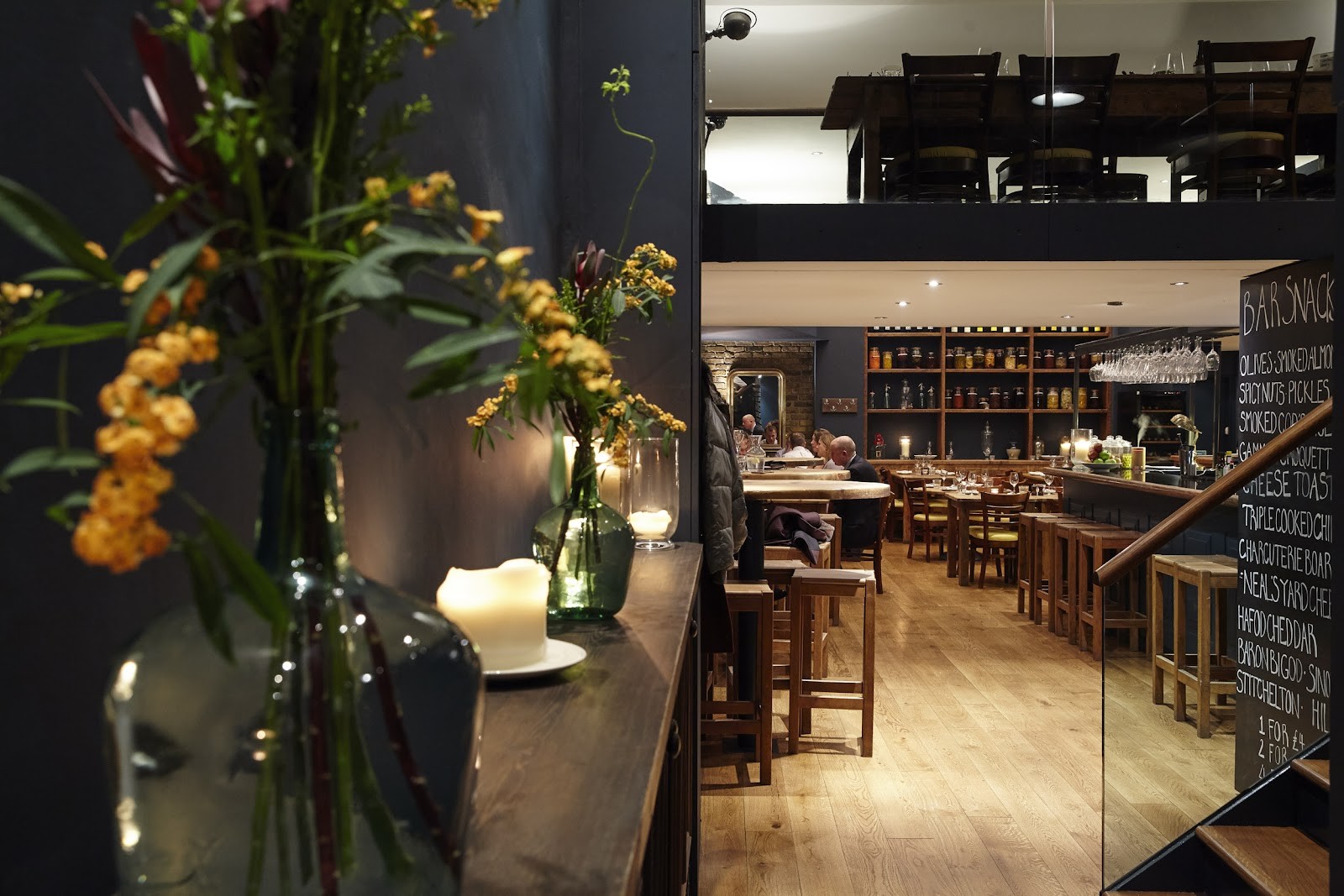 Clifford's Restaurant: the place