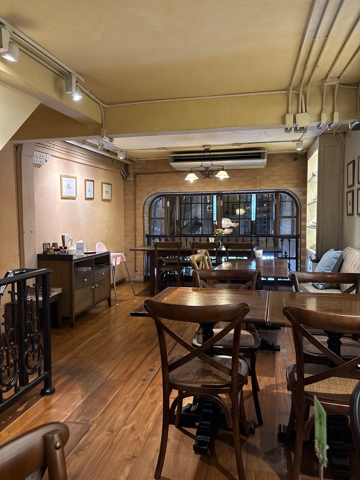 Tiny Cup Cafe: the place
