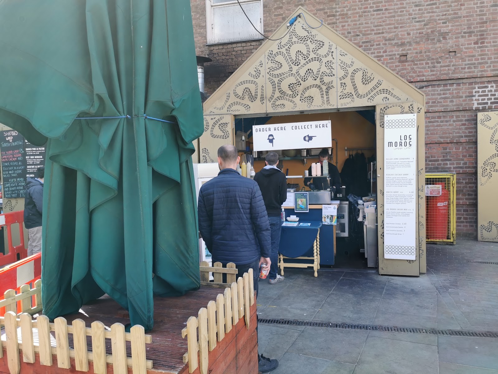 Los Moros: the place