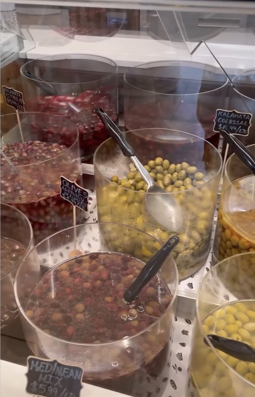 Athena Gourmet Market: the place