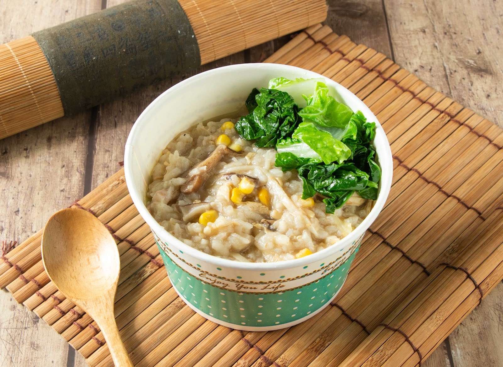 Vegetsai Vegan Bento - 蔡老師蔬食便當中正店: food & drinks
