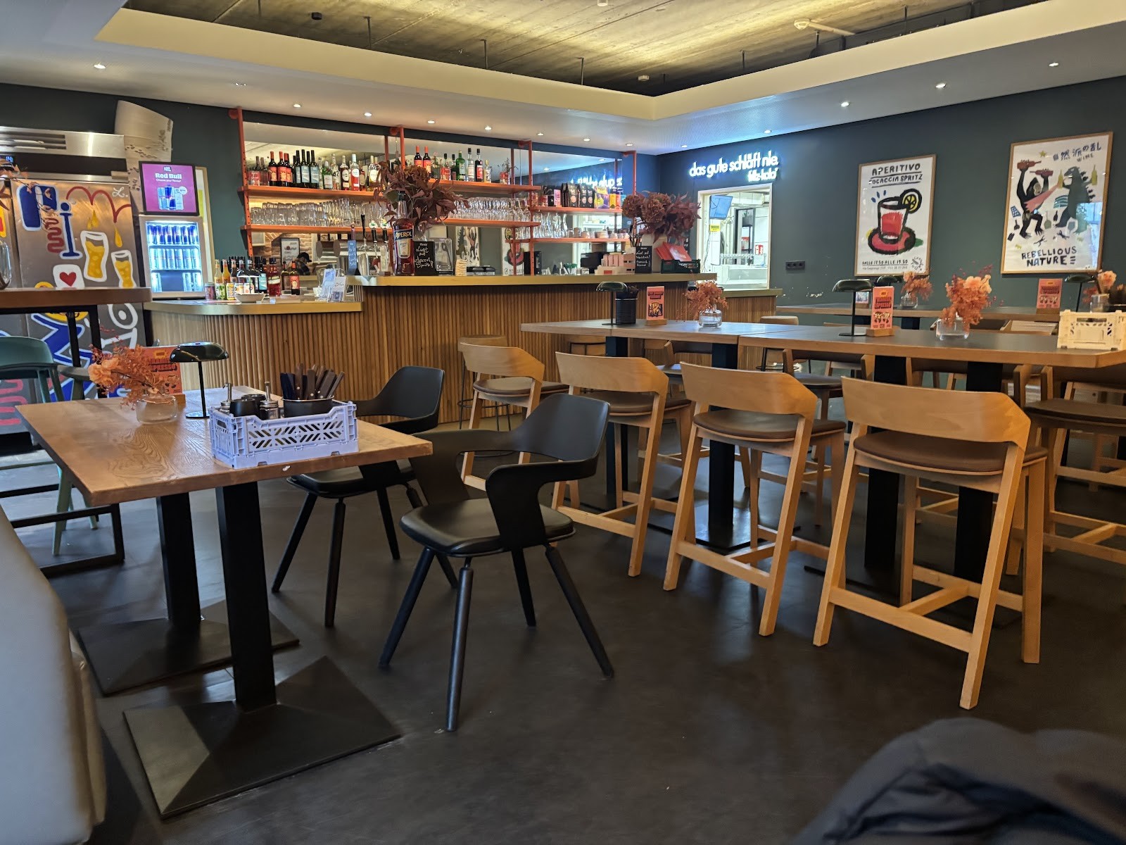 MISSION PIZZA - Restaurant & Delivery: the place