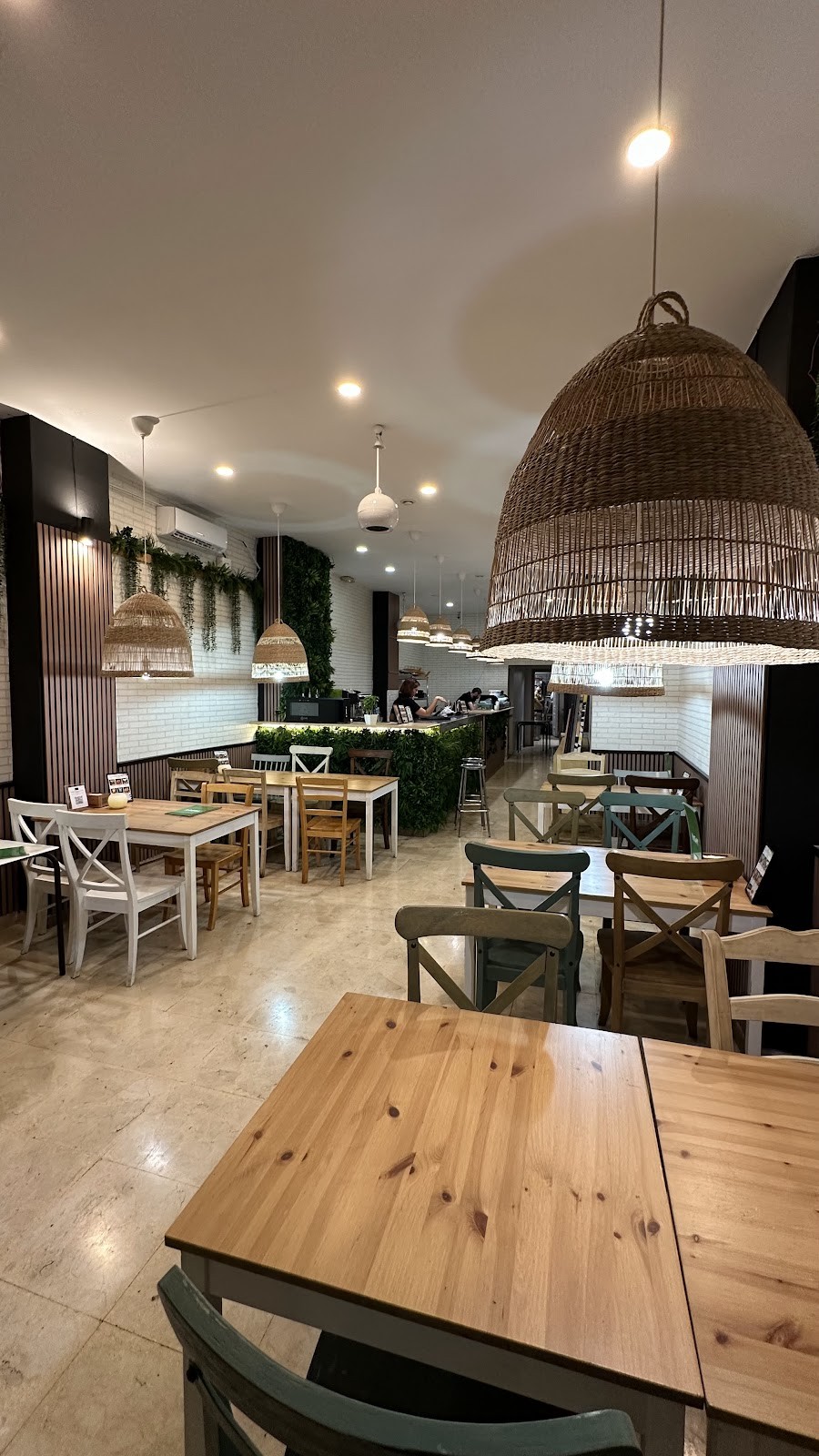 Yo Soy Sushi y Pizza: the place