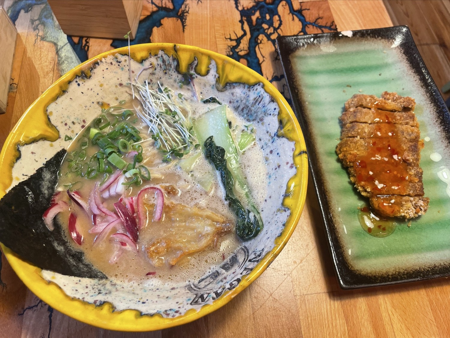 Vegan AF Ramen: food & drinks
