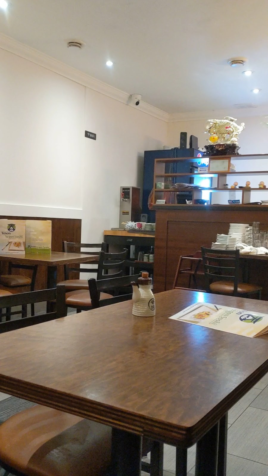 Tenon Vegan Sushi: the place