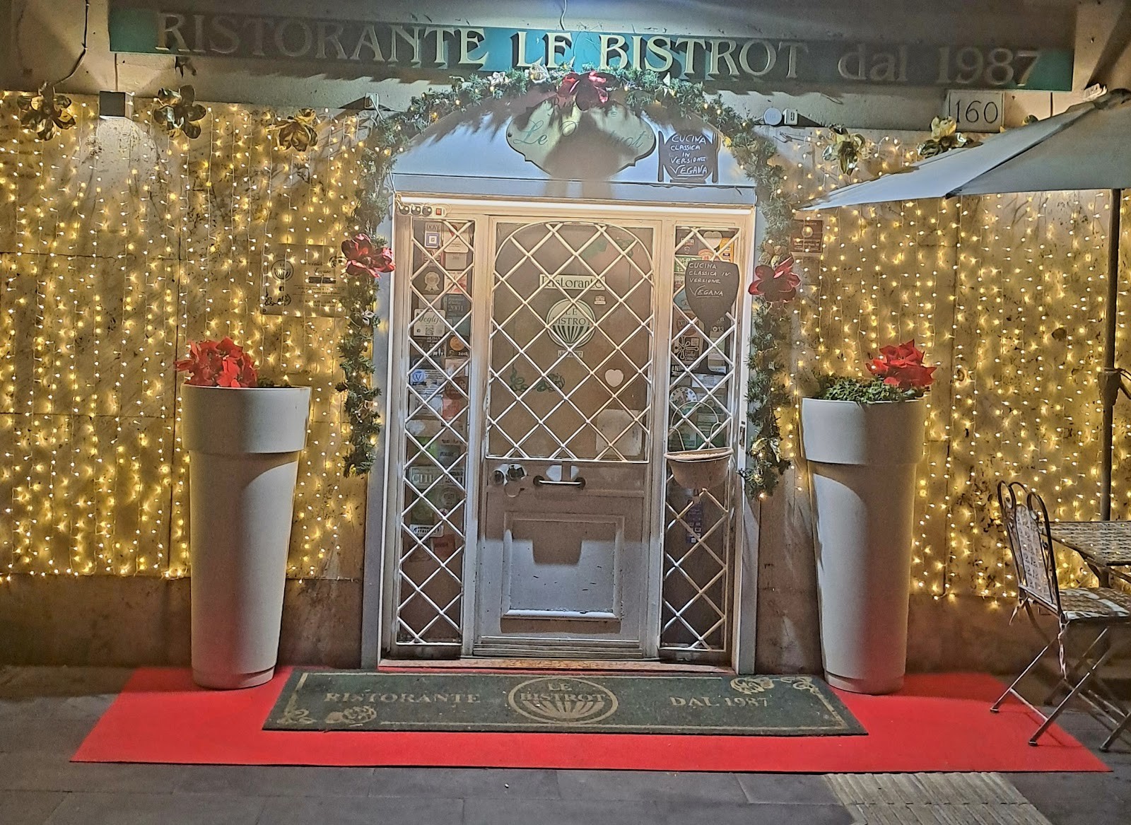 Le Bistrot: the place