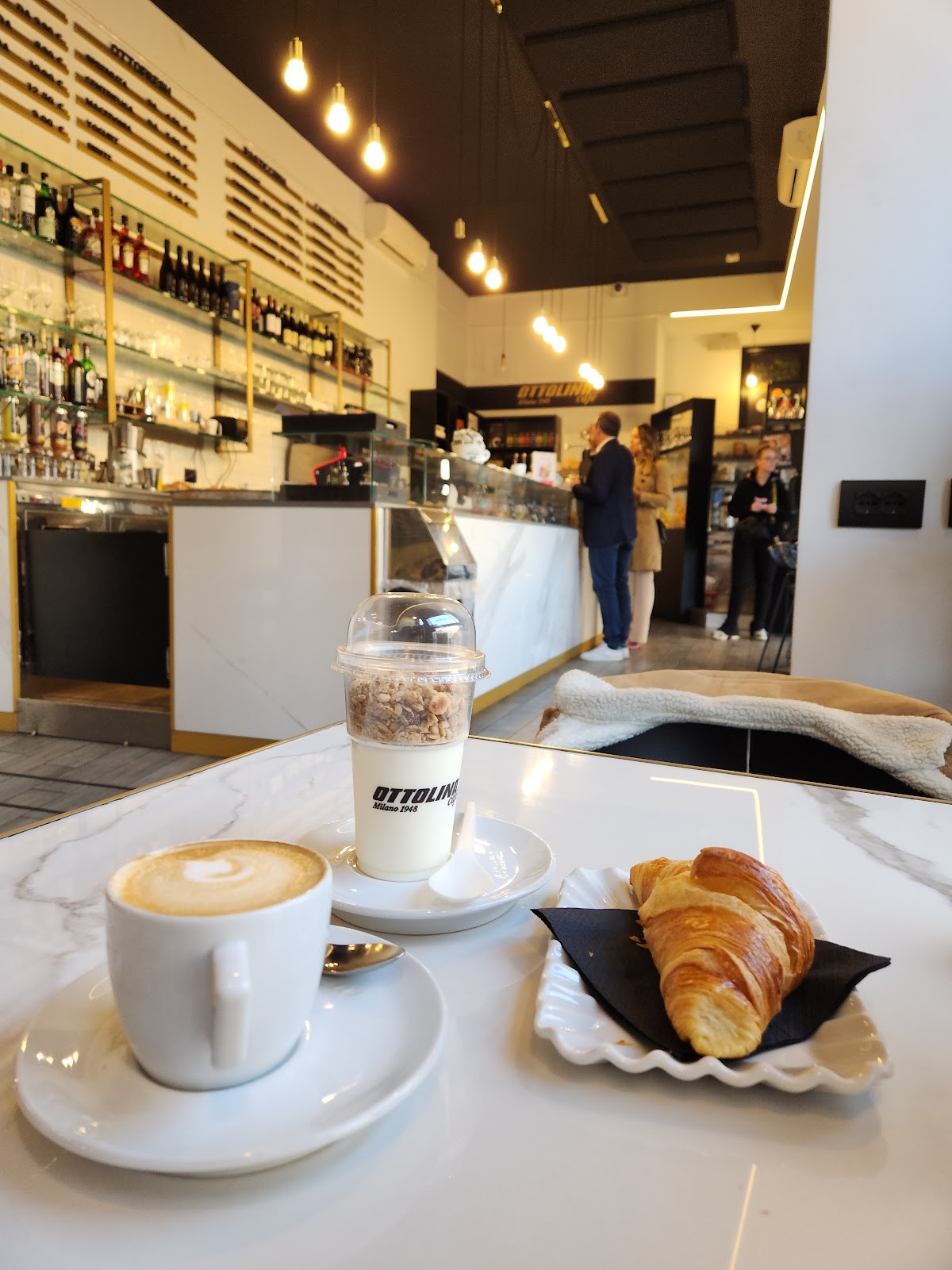 Ottolina Café&Bistrot C.so Magenta: the place