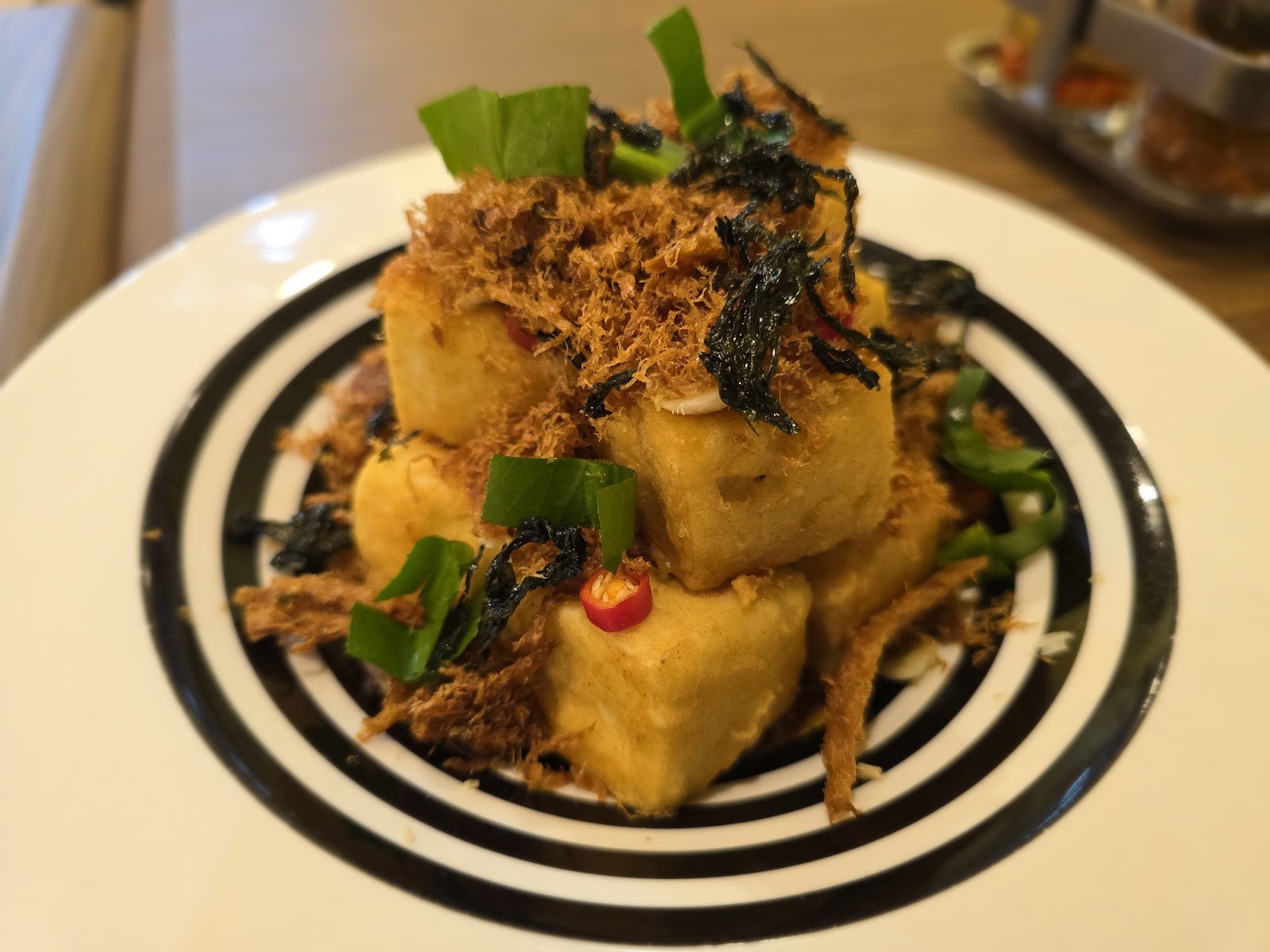 Loving Hut Ramintra 51: food & drinks