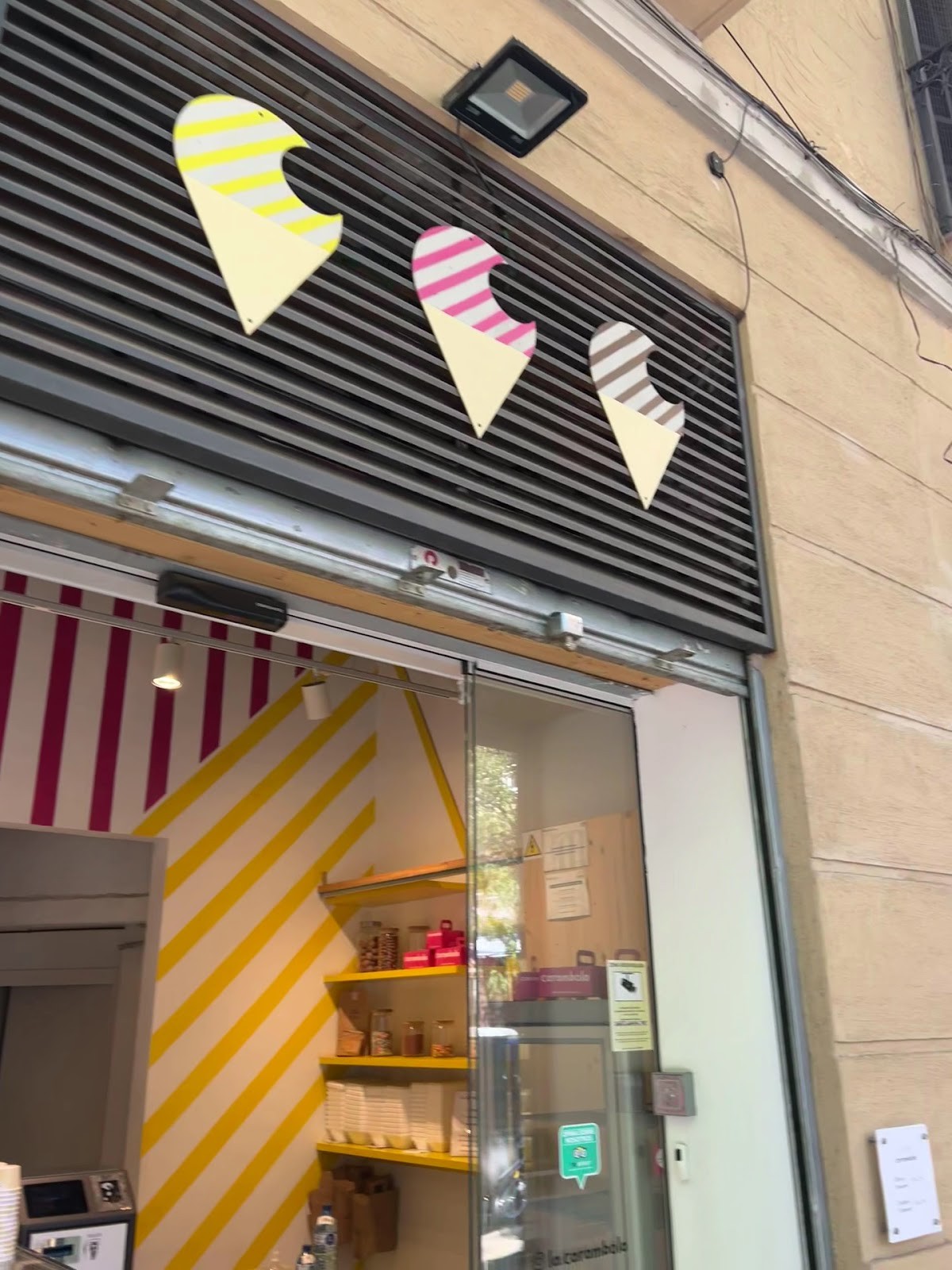 CARAMBOLA | gelateria artesana Barcelona: the place