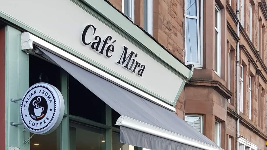 Café Mira: the place