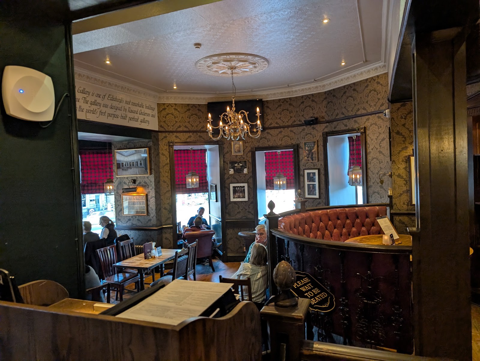 The Conan Doyle: the place