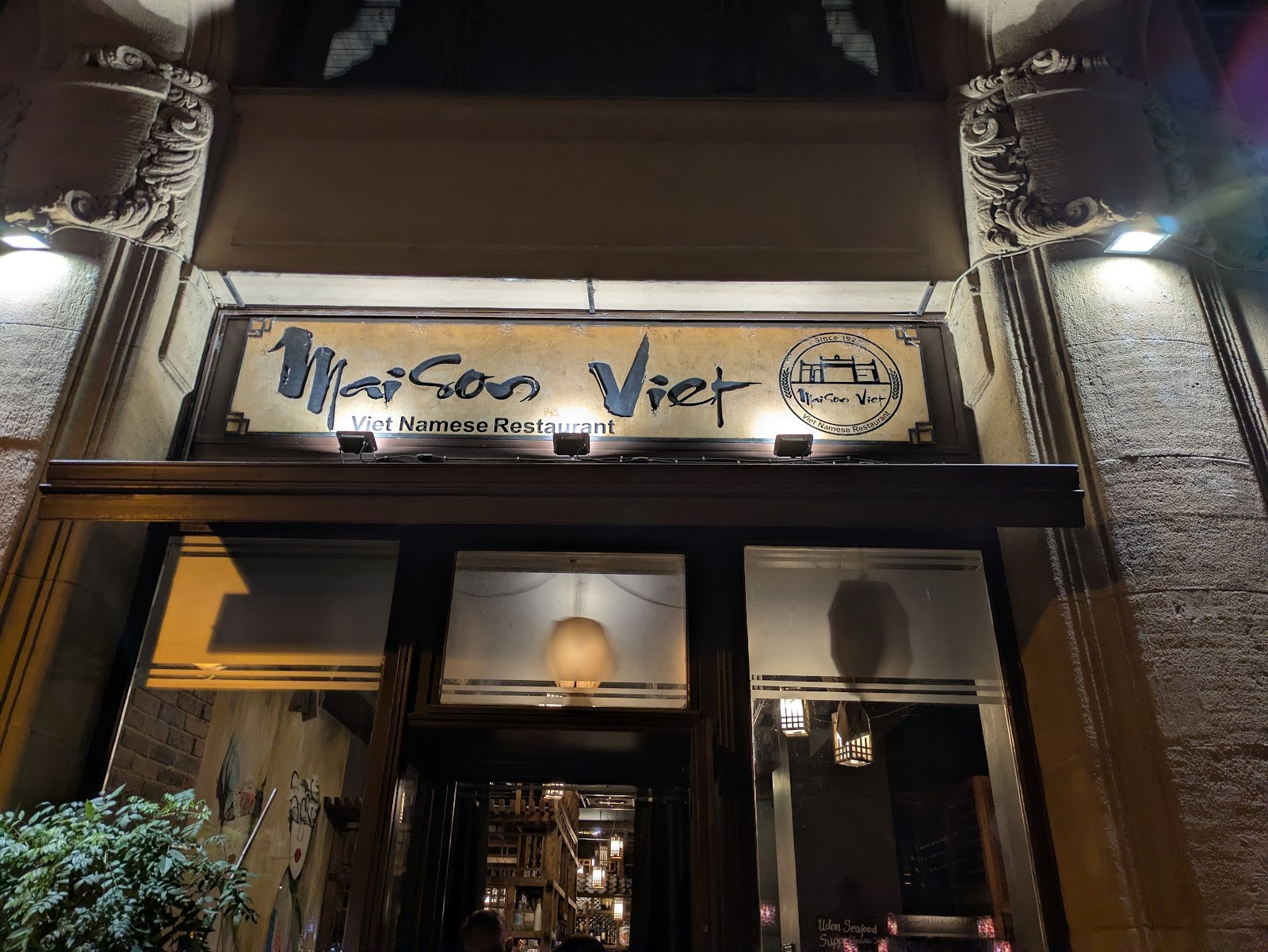 Maison Viet: the place