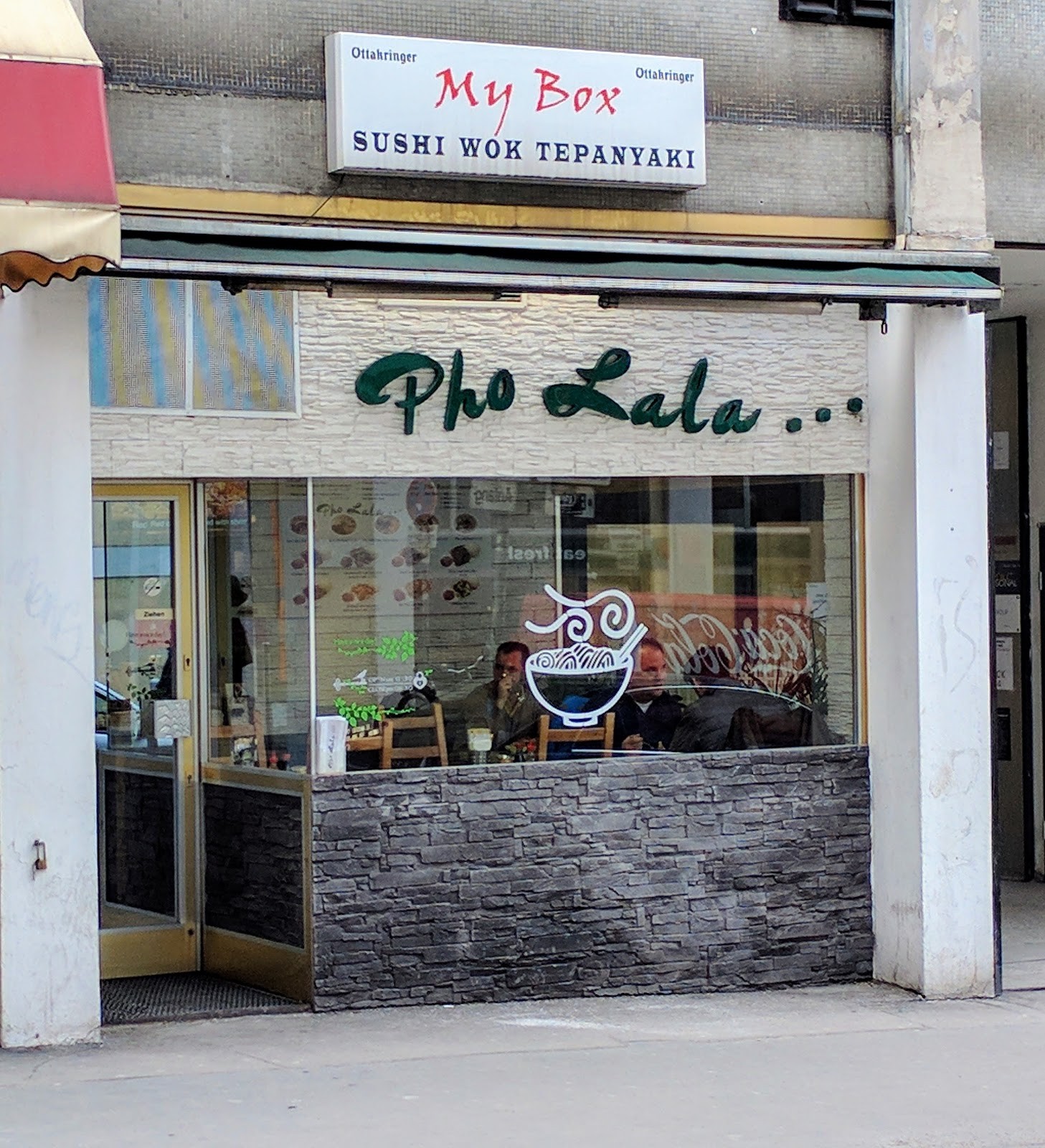 Pho Lala: the place