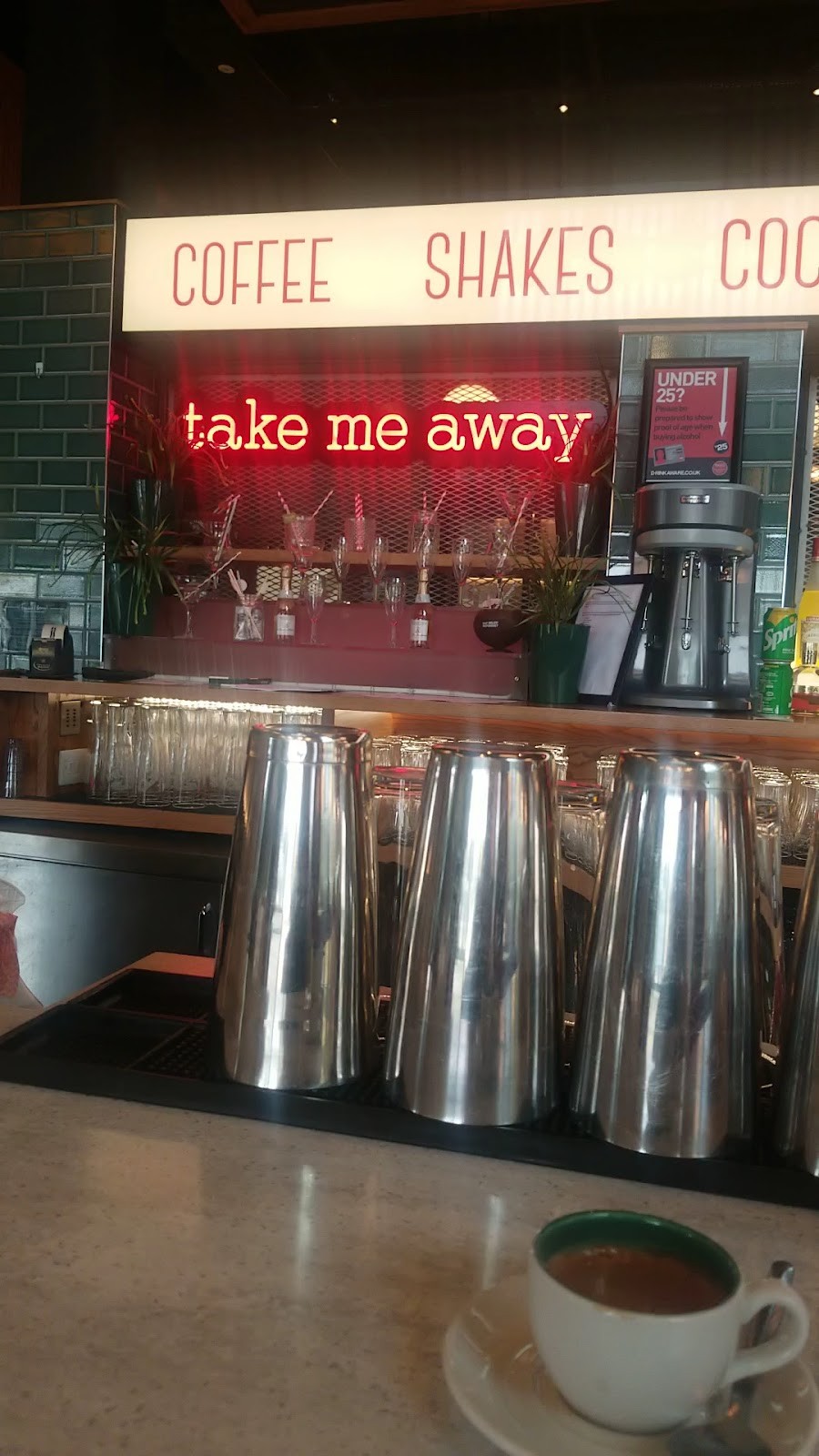 Frankie & Benny's: the place