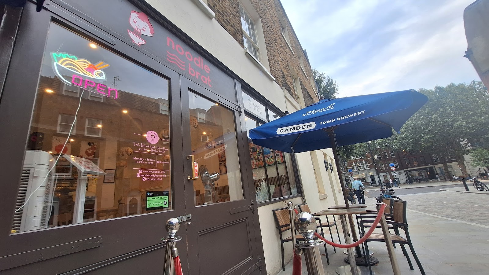 Noodle Brat: the place