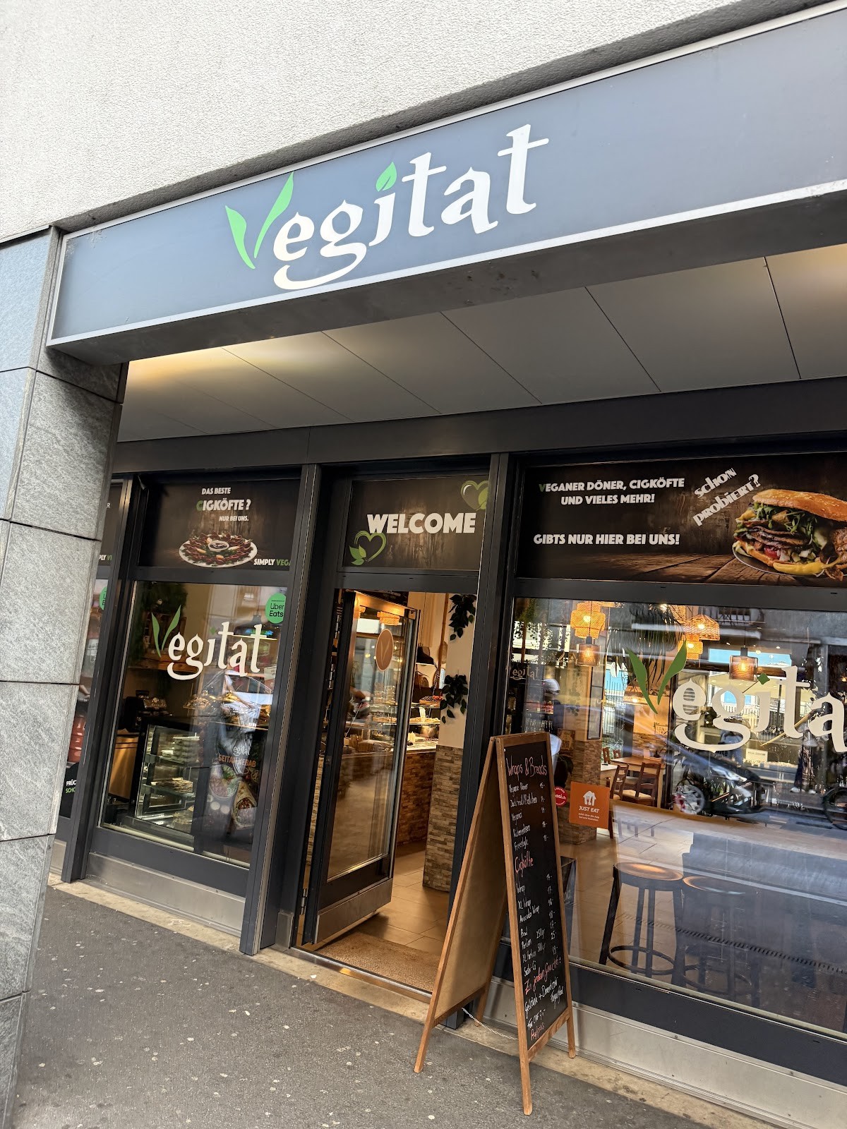 Vegitat: the place