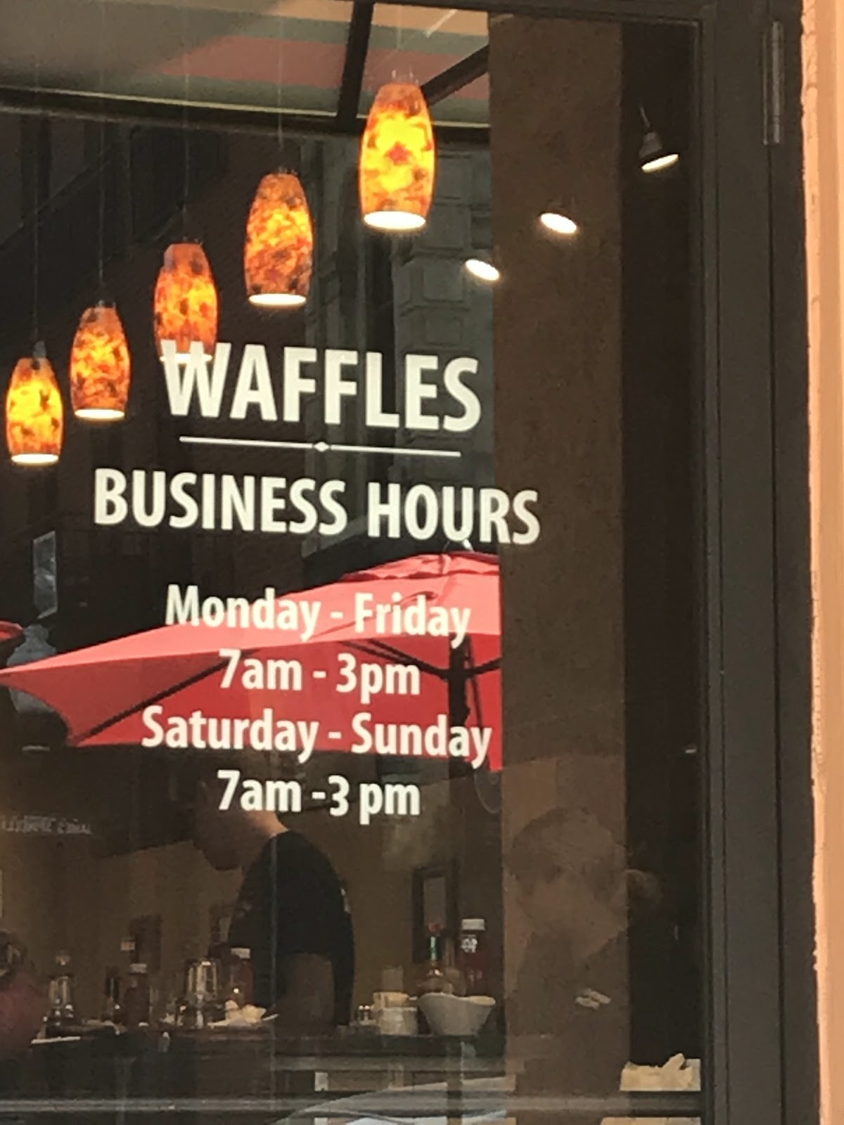 Chicago Waffles West Loop: the place