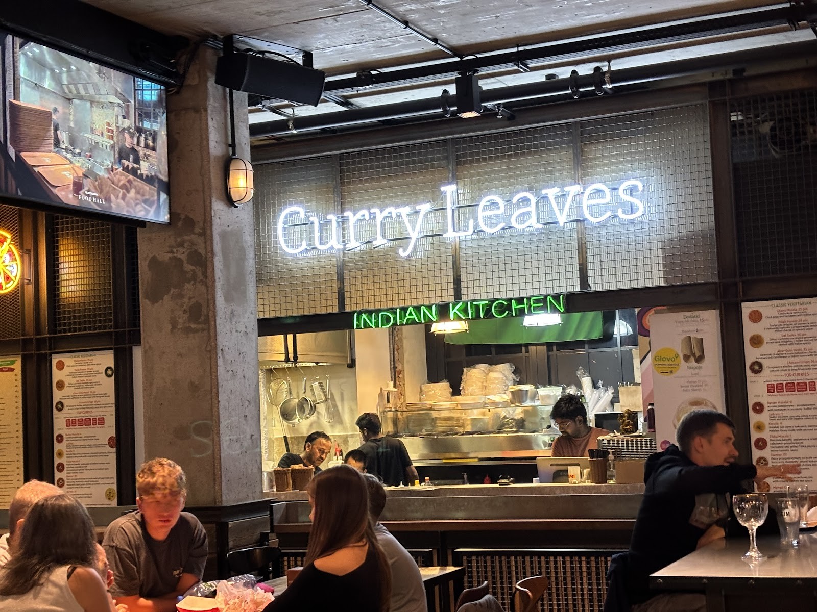Curry Leaves: the place
