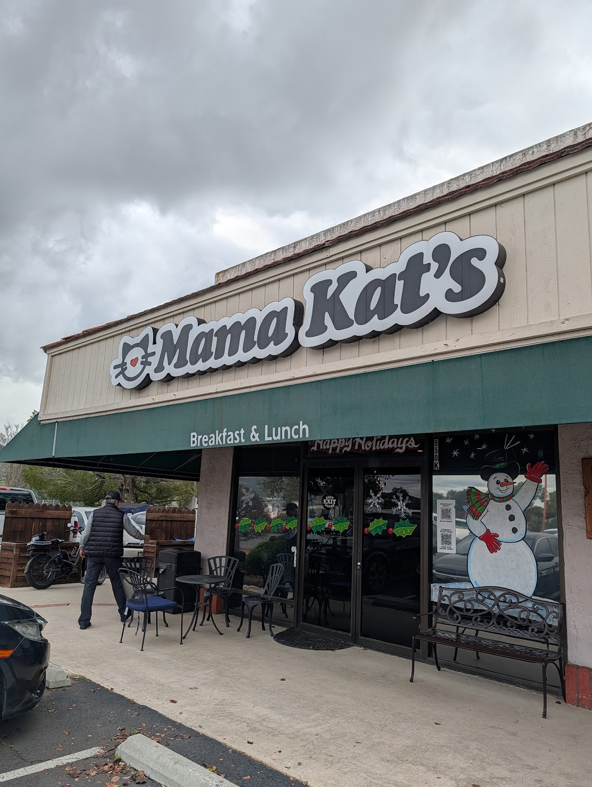 Mama Kat's Restaurant: the place