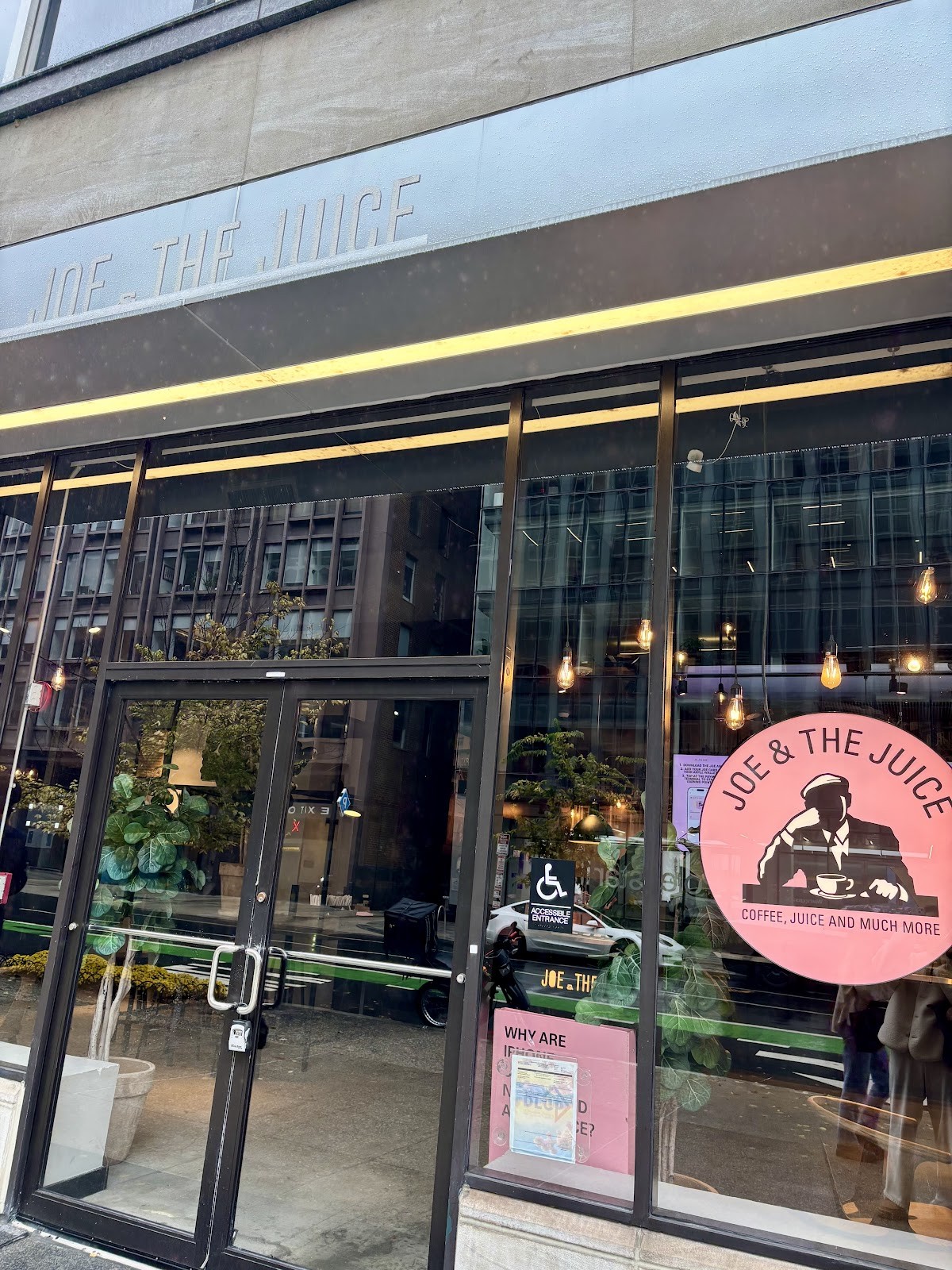 JOE & THE JUICE: the place