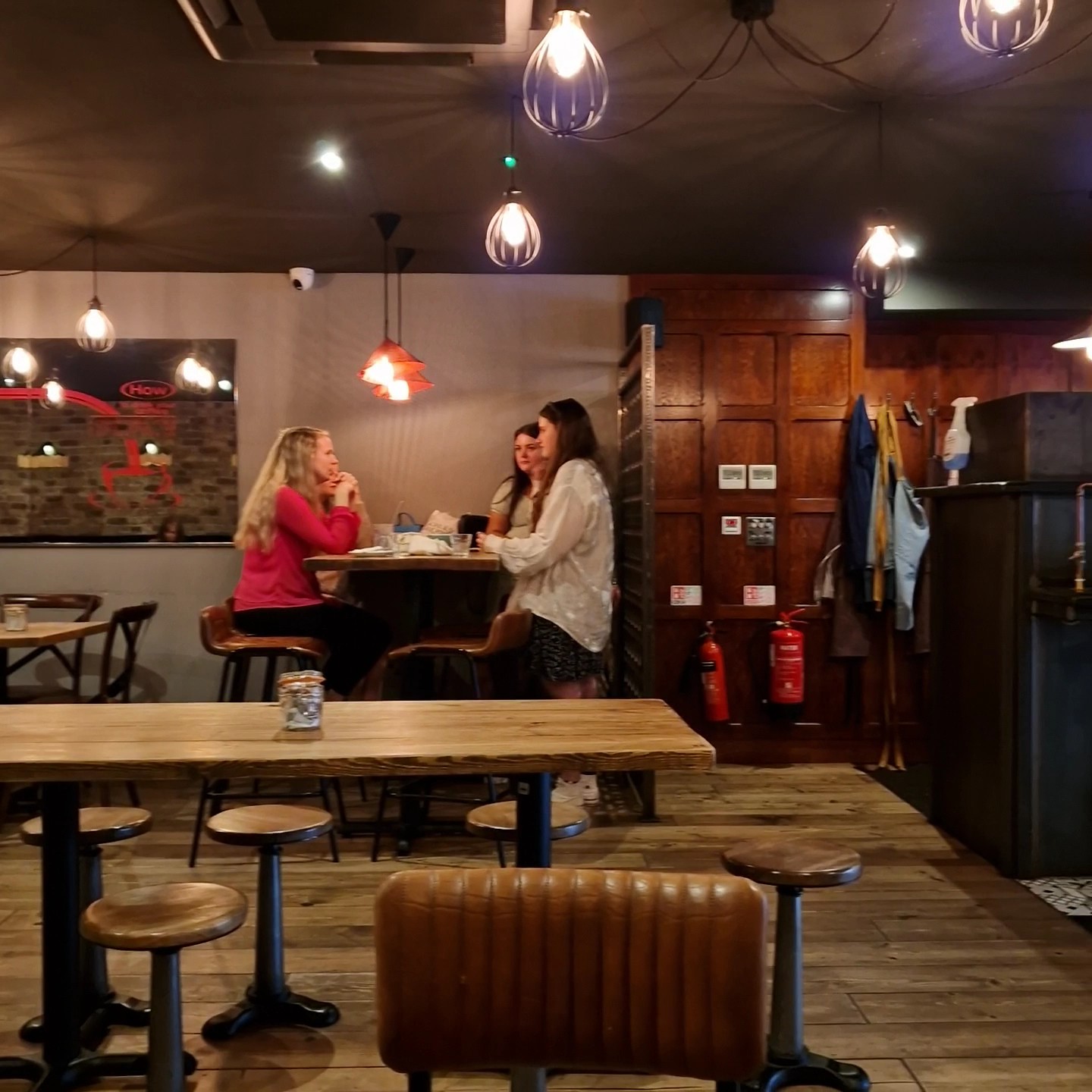 200 Degrees Coffee Shop: the place