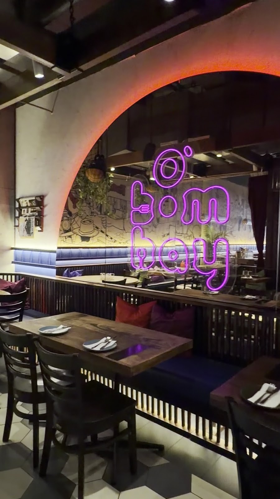 O'Bombay: the place