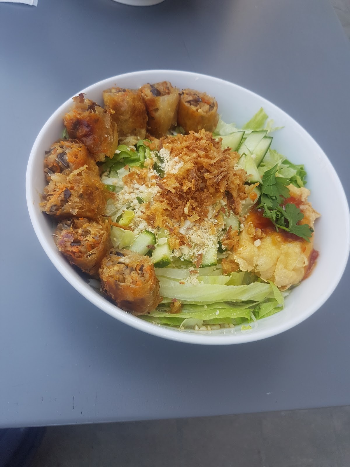 Loving Hut: food & drinks