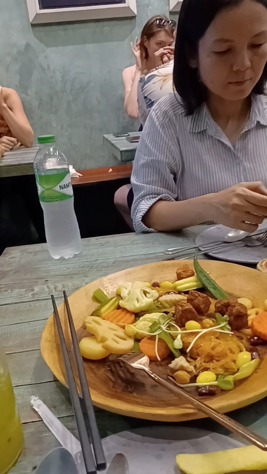 Mango Vegetarian & Vegan: food & drinks