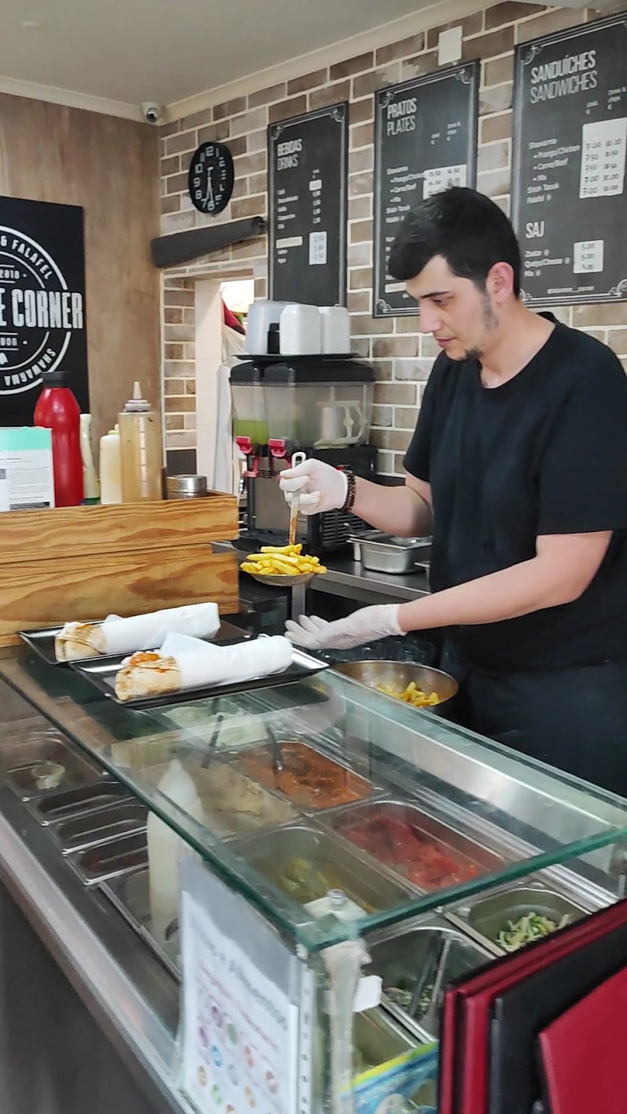 Lebanese Corner: the place