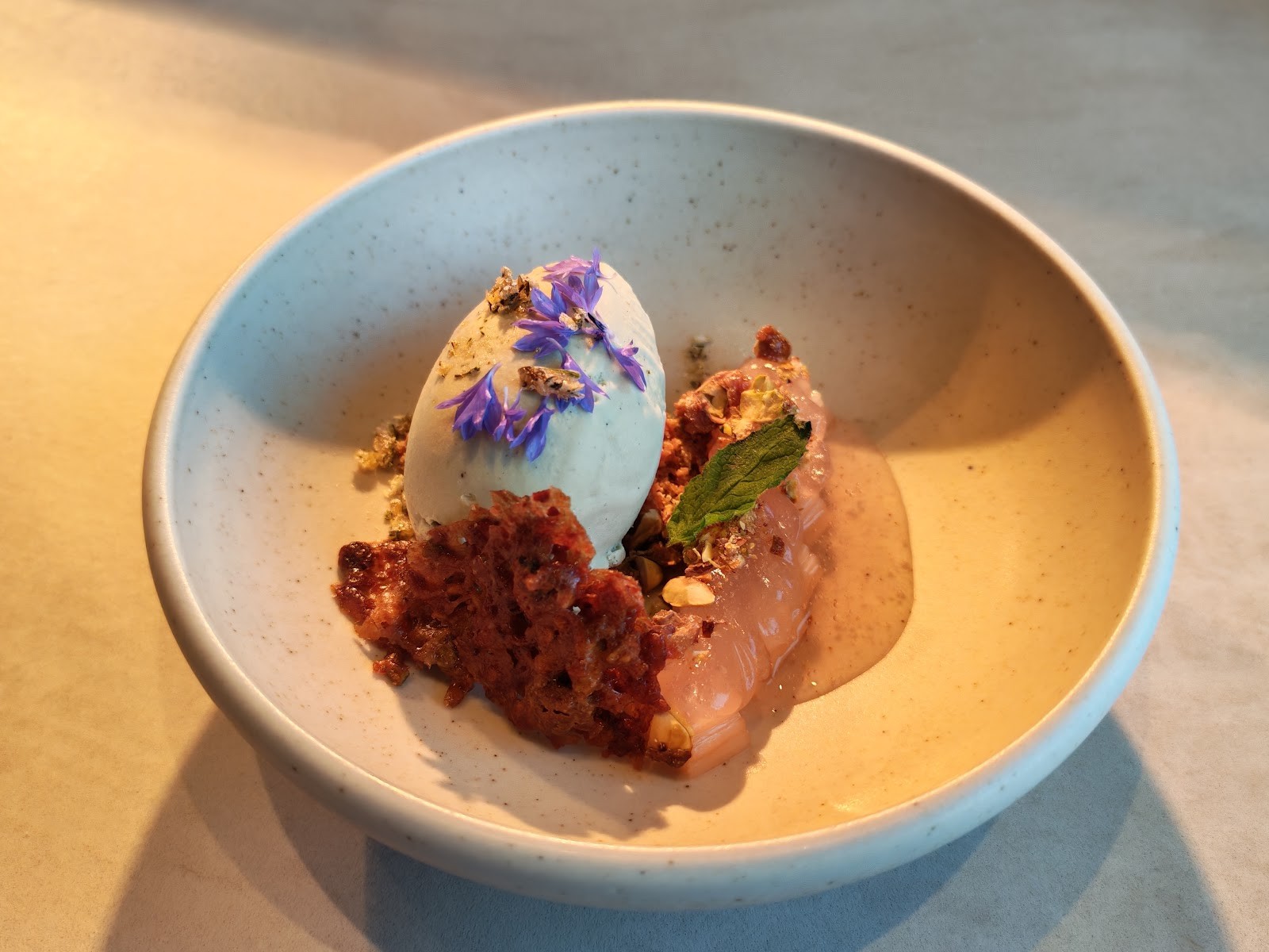 Dirt.restaurant: food & drinks