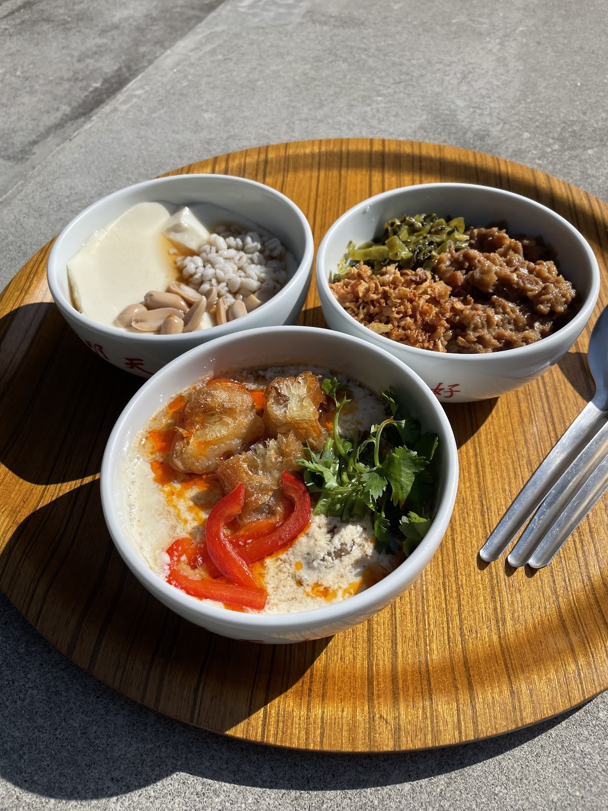Ming Teng HAO HAO: food & drinks