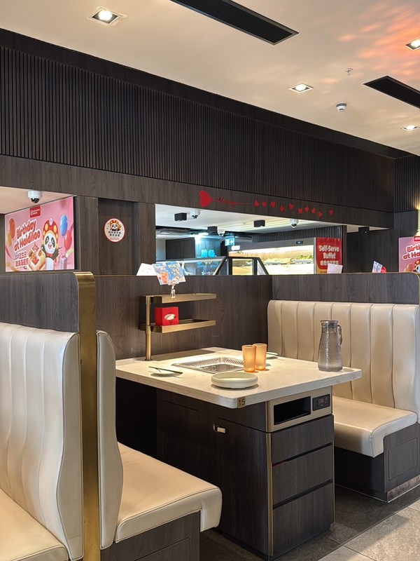 Haidilao Hot Pot Birmingham (next to St. Martin's Church): photo