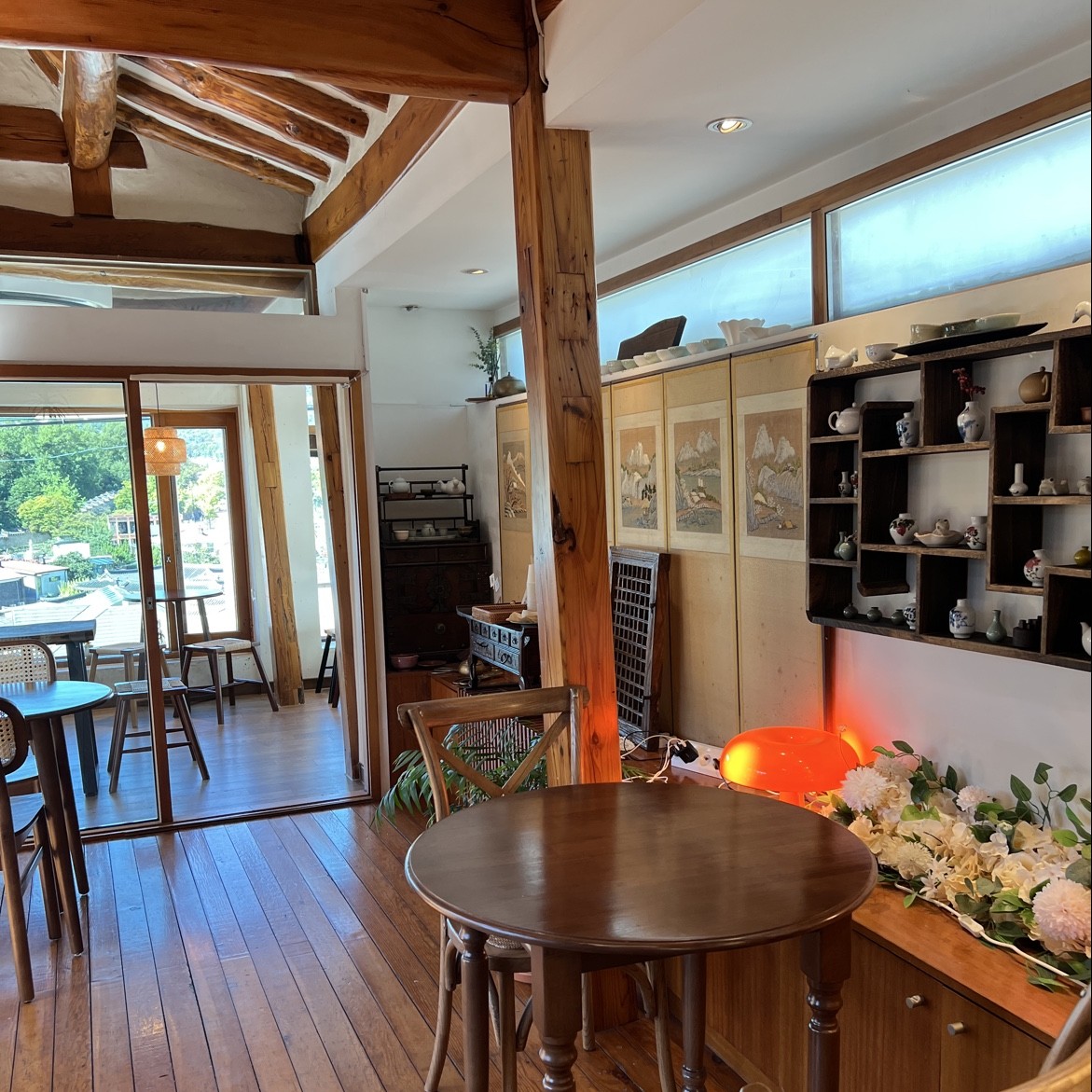정이 있는 차(Jeong's tea house): the place