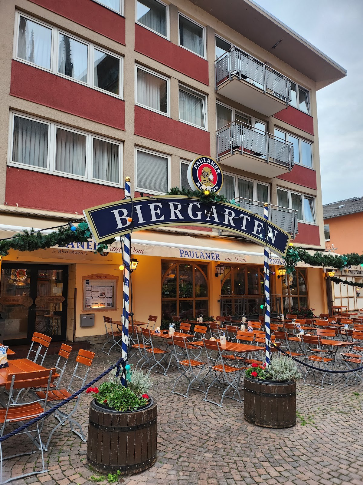 Restaurant Paulaner am Dom: the place