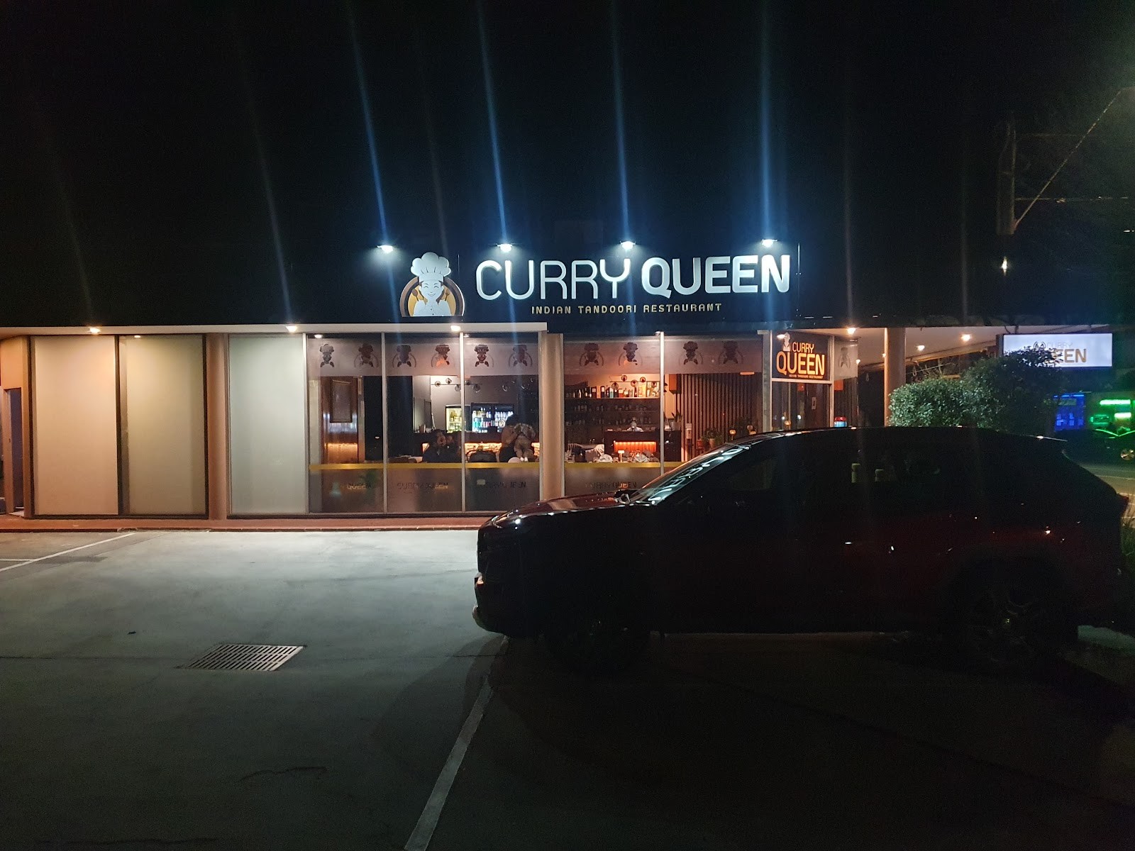 Curry Queen Tandoori: the place