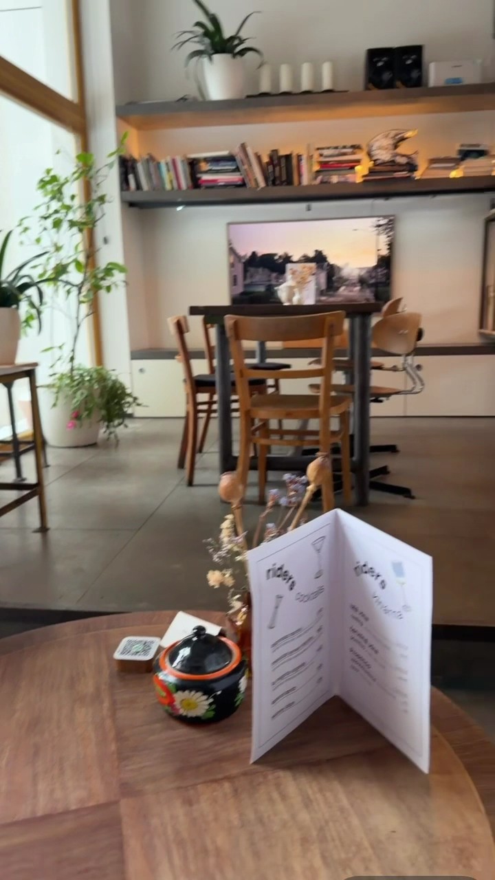 Riders Coffee: the place