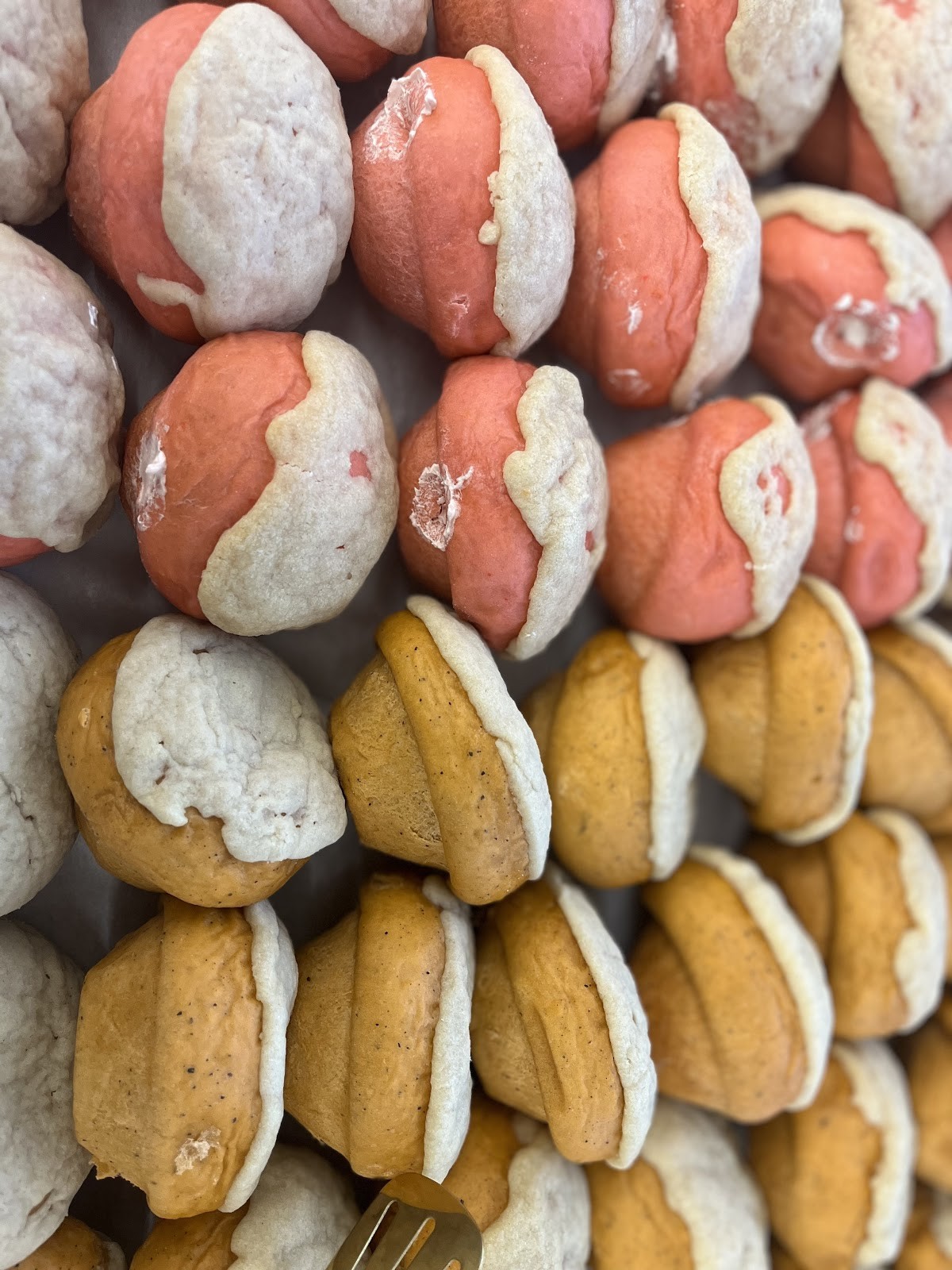 L.H.Bakeshop: food & drinks