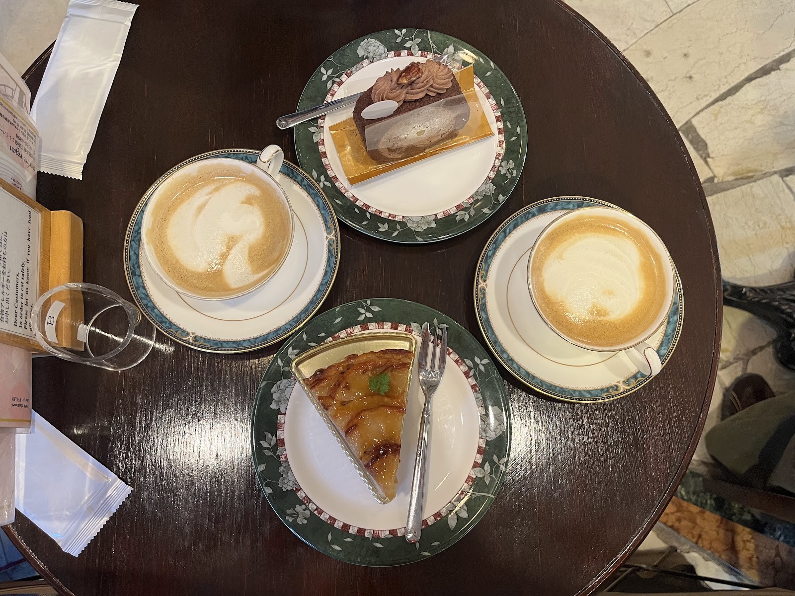 marbre vegan: food & drinks