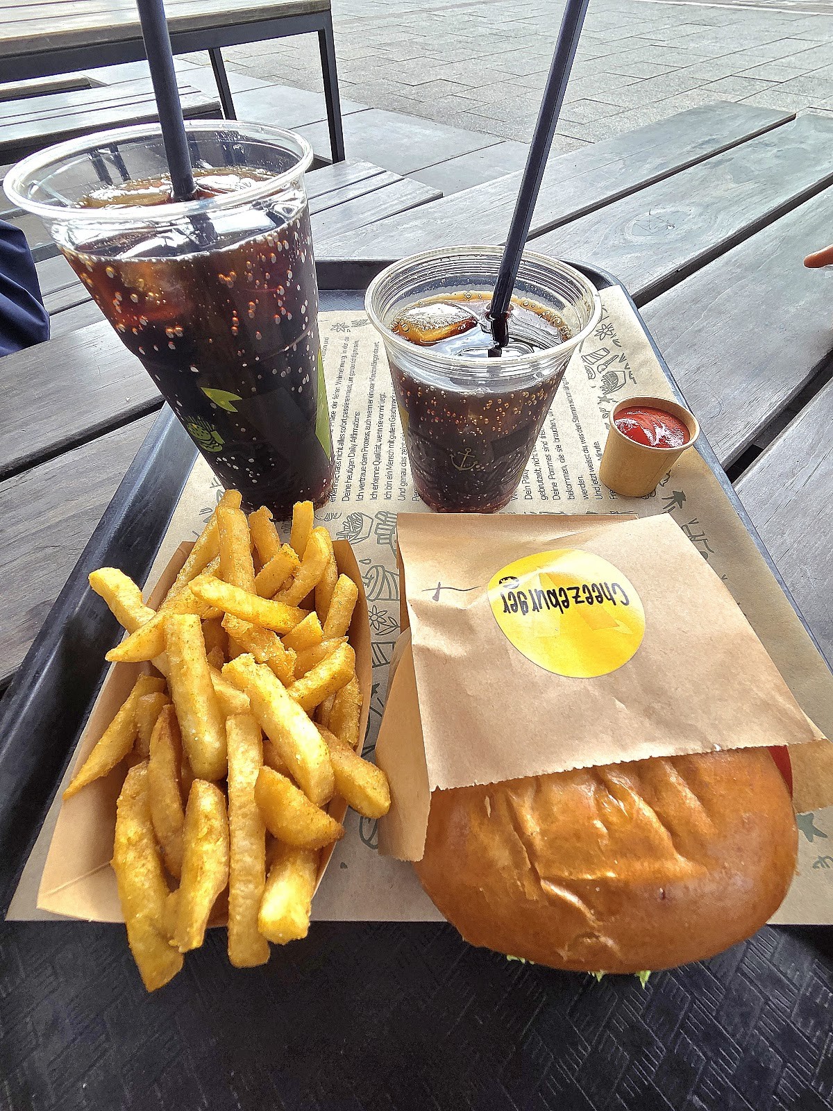 VINCENT: food & drinks