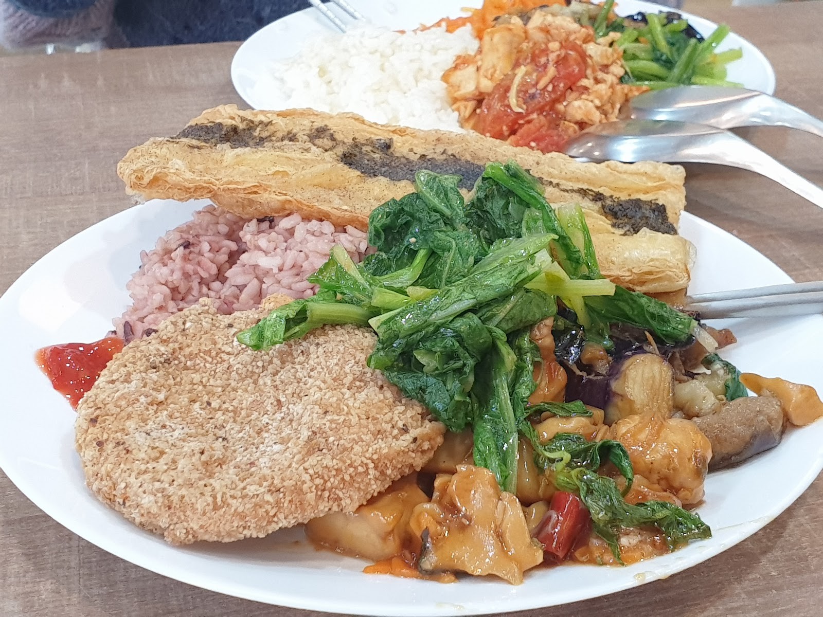 Su Huanzhen - Zhengda - 素還真 政大店: food & drinks
